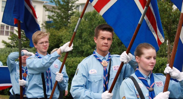 Skátar taka virkan þátt í hátíðarhöldum 17. júní samkvæmt venju.