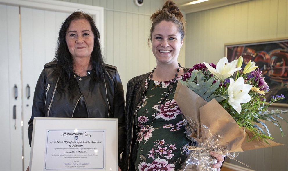 Gróa Björk Hjörleifsdóttir og Guðrún Lísa Einarsdóttir hlutu hvatningarverðlaun fræðsluráðs 2019 fy&hellip;