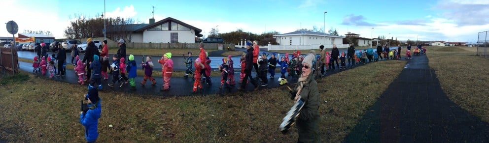 Úr skrúðgöngu.