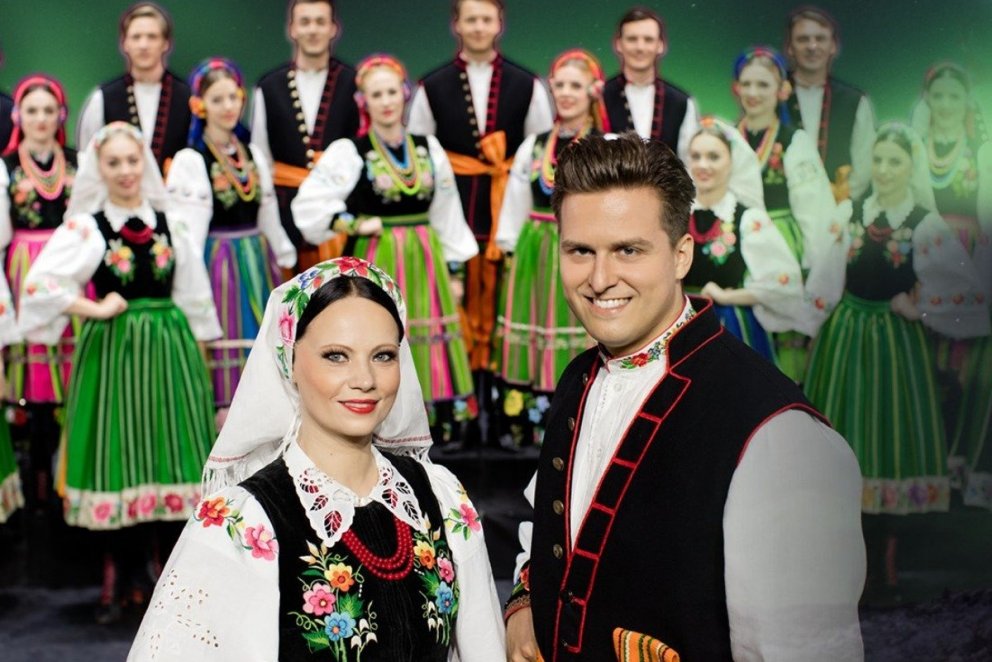 Hluti Mazowsze þjóðlagahópsins.