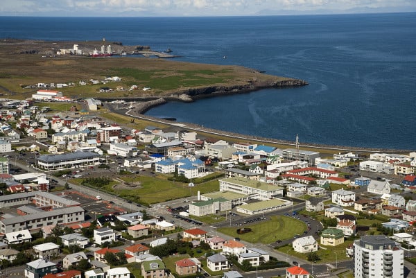 Horft yfir bæinn í átt að Helguvík.