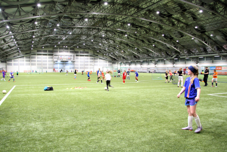 Íbúar Reykjanesbæjar eru ánægðastir með aðstöðu til íþróttaiðkunar í bæjarfélaginu. Reykjaneshöllin&hellip;