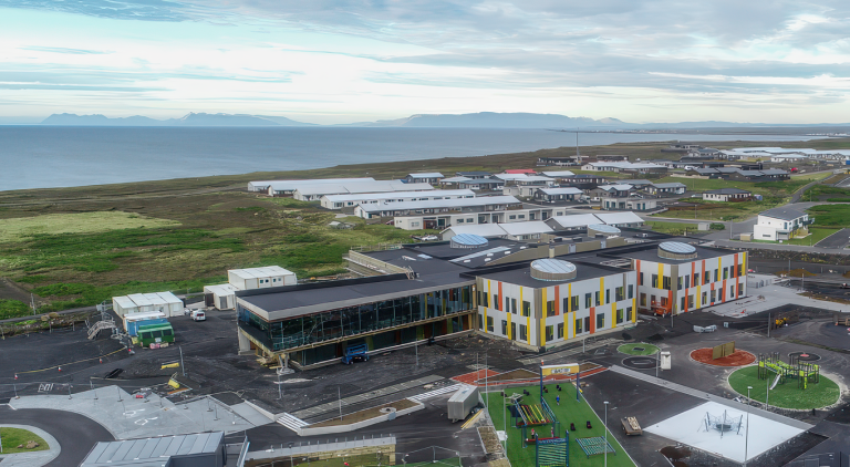 Miðvikudaginn 19. febrúar kl. 18:00 verður íbúafundur í sal Stapaskóla um breytingar á deiliskipula&hellip;