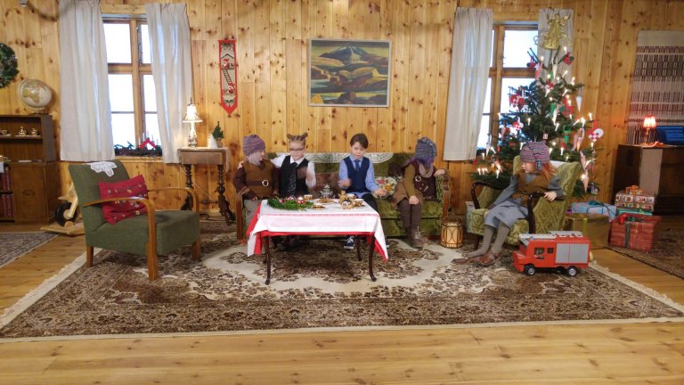 Mynd tekin í Bryggjuhúsi við upptökur á Jólastundinni okkar 2016.
