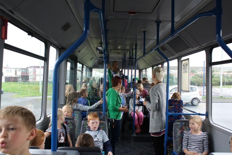 Úr strætó.