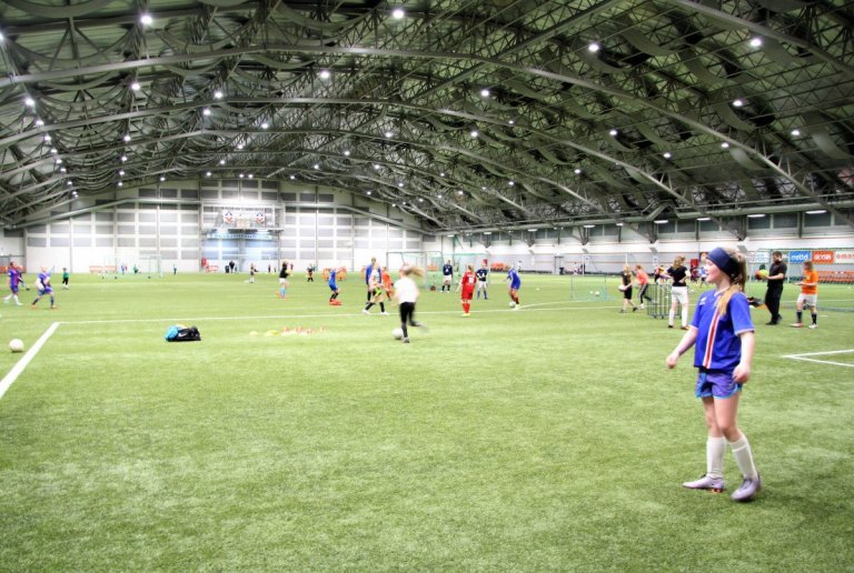 Æfing í Reykjaneshöll