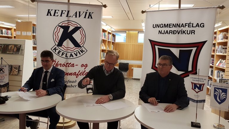 Einar Haraldsson, formaður Keflavíkur, íþrótta- og ungmennafélags, Kjartan Már Kjartansson, bæjarst&hellip;